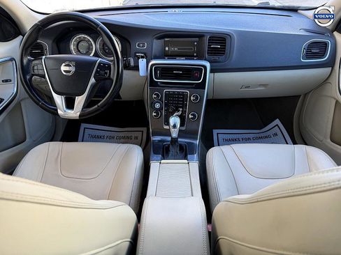 Used 2013 Volvo S60 T5 image 9