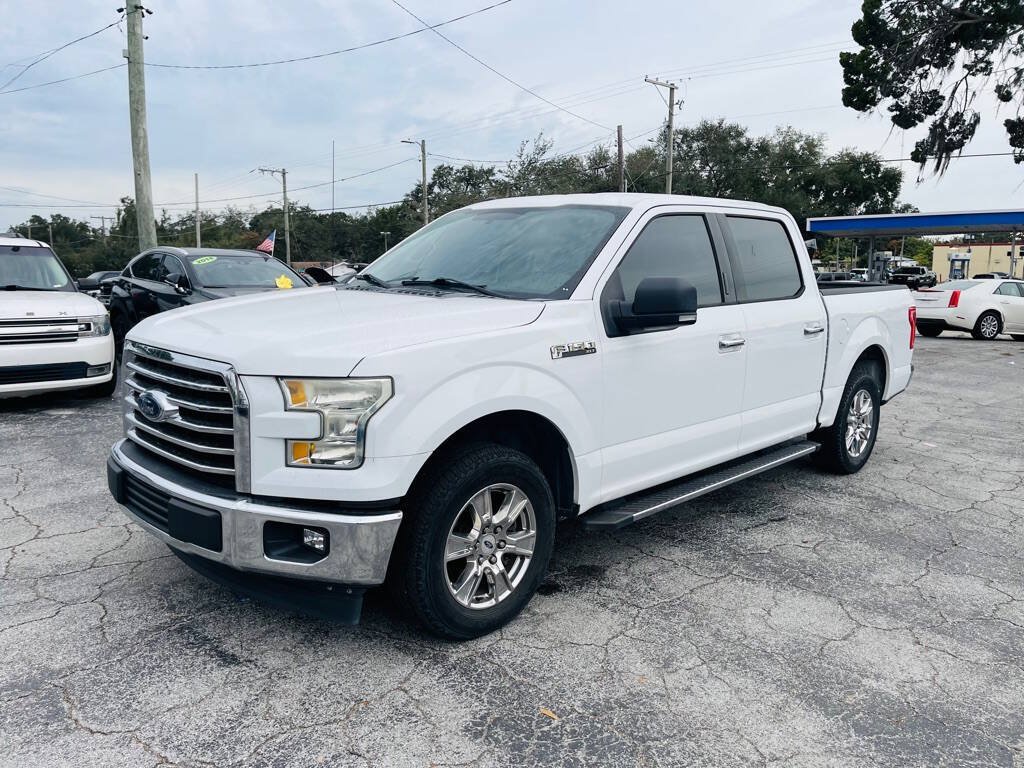 Used 2017 Ford F150 XLT w/ Equipment Group 302A Luxury RWD image 6