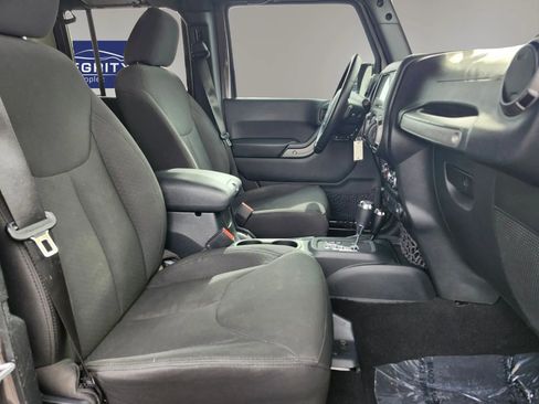Used 2016 Jeep Wrangler Unlimited Sport w/ Quick Order Package 24S image 19