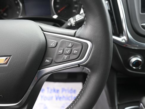 Used 2022 Chevrolet Equinox LT FWD image 13
