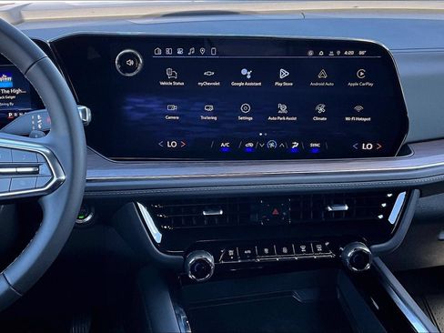 New 2026 Chevrolet Suburban LS w/ LS Custom Edition AWD/4WD image 7