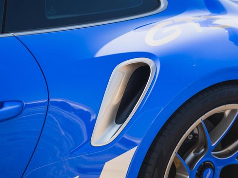 Used 2025 Porsche 911 GT3 RS RWD image 10