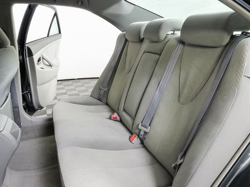 Used 2007 Toyota Camry LE FWD image 17