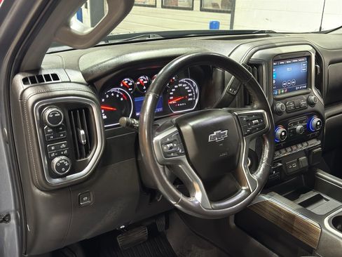 Used 2022 Chevrolet Silverado 1500 RST w/ Convenience Package II image 20
