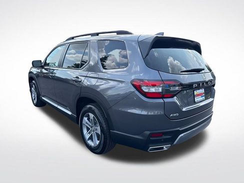 Certified 2026 Honda Pilot EX-L image 3