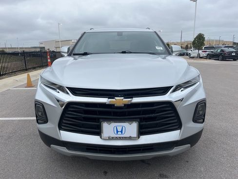 Used 2020 Chevrolet Blazer LT image 2