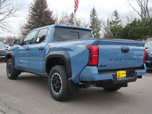 New 2026 Toyota Tacoma TRD Off-Road AWD/4WD image 3
