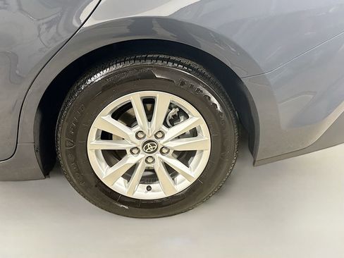 Used 2025 Toyota Camry LE image 29