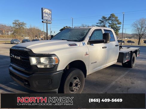 Used 2020 RAM 3500 Tradesman w/ Max Tow Package image 1