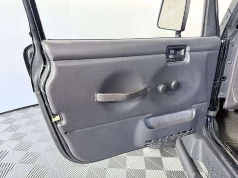 Used 2001 Jeep Wrangler Sport image 9