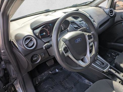 Used 2018 Ford Fiesta SE image 10