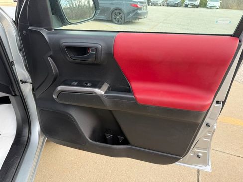 Certified 2023 Toyota Tacoma SR5 image 36