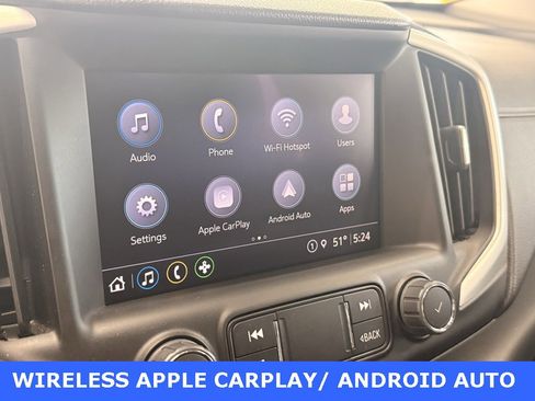 Used 2024 GMC Terrain SLT image 24