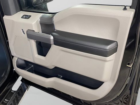 Used 2020 Ford F150 XLT w/ Equipment Group 302A Luxury image 25