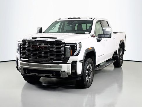 Certified 2024 GMC Sierra 3500 Denali w/ Denali Reserve Package image 3