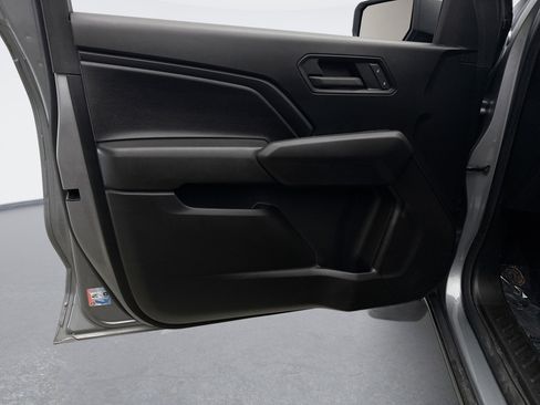 Used 2024 Chevrolet Colorado Trail Boss w/ Advanced Trailering Package image 9