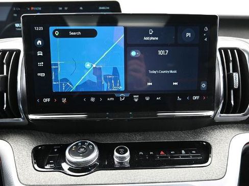 Certified 2025 Ford Expedition Tremor AWD/4WD image 24