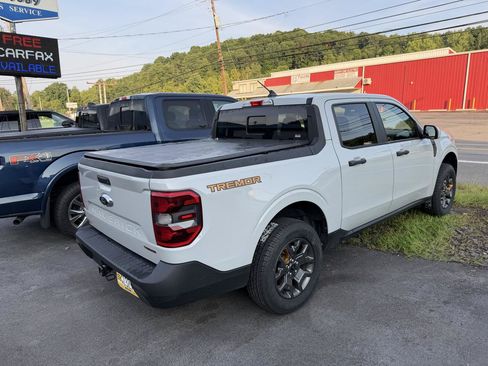 Used 2023 Ford Maverick Tremor w/ Tremor Off-Road Package AWD/4WD image 6