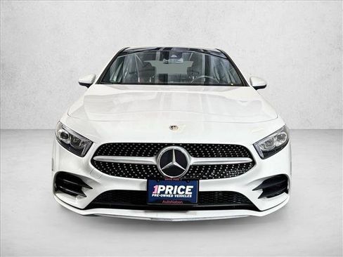 Used 2022 Mercedes-Benz A 220 image 2