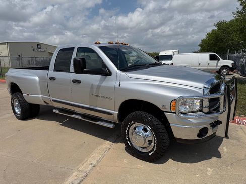 Used 2004 Dodge Ram 3500 Truck SLT w/ Trailer Tow Group AWD/4WD image 26