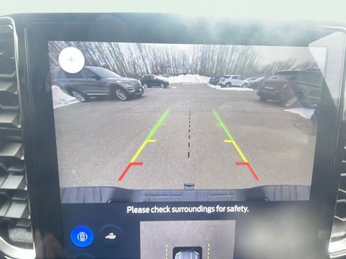 Used 2024 Ford Ranger Lariat w/ Advanced Towing Package image 27