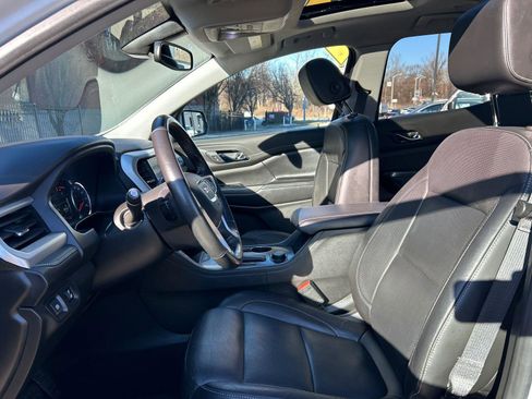 Used 2019 GMC Acadia SLT image 12