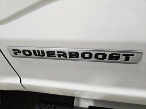 New 2025 Ford F150 Lariat w/ Equipment Group 501A Mid image 10