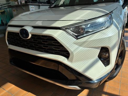 Used 2021 Toyota RAV4 XSE w/ XSE Grade Weather Package AWD/4WD image 8