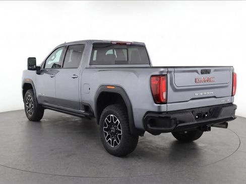 Used 2025 GMC Sierra 2500 AT4X AWD/4WD image 4