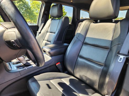 Used 2021 Jeep Grand Cherokee Limited AWD/4WD image 7
