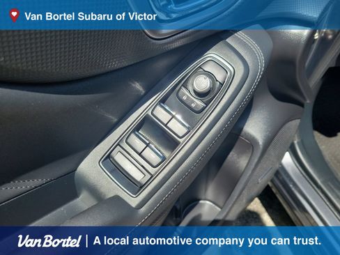 Used 2023 Subaru Forester Touring AWD/4WD image 14