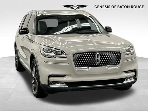 Used 2020 Lincoln Aviator Reserve w/ Equipment Group 202A image 1