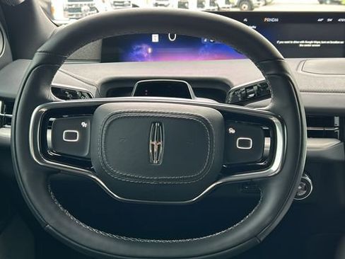 Used 2025 Lincoln Navigator Reserve w/ Jet Appearance Package image 20