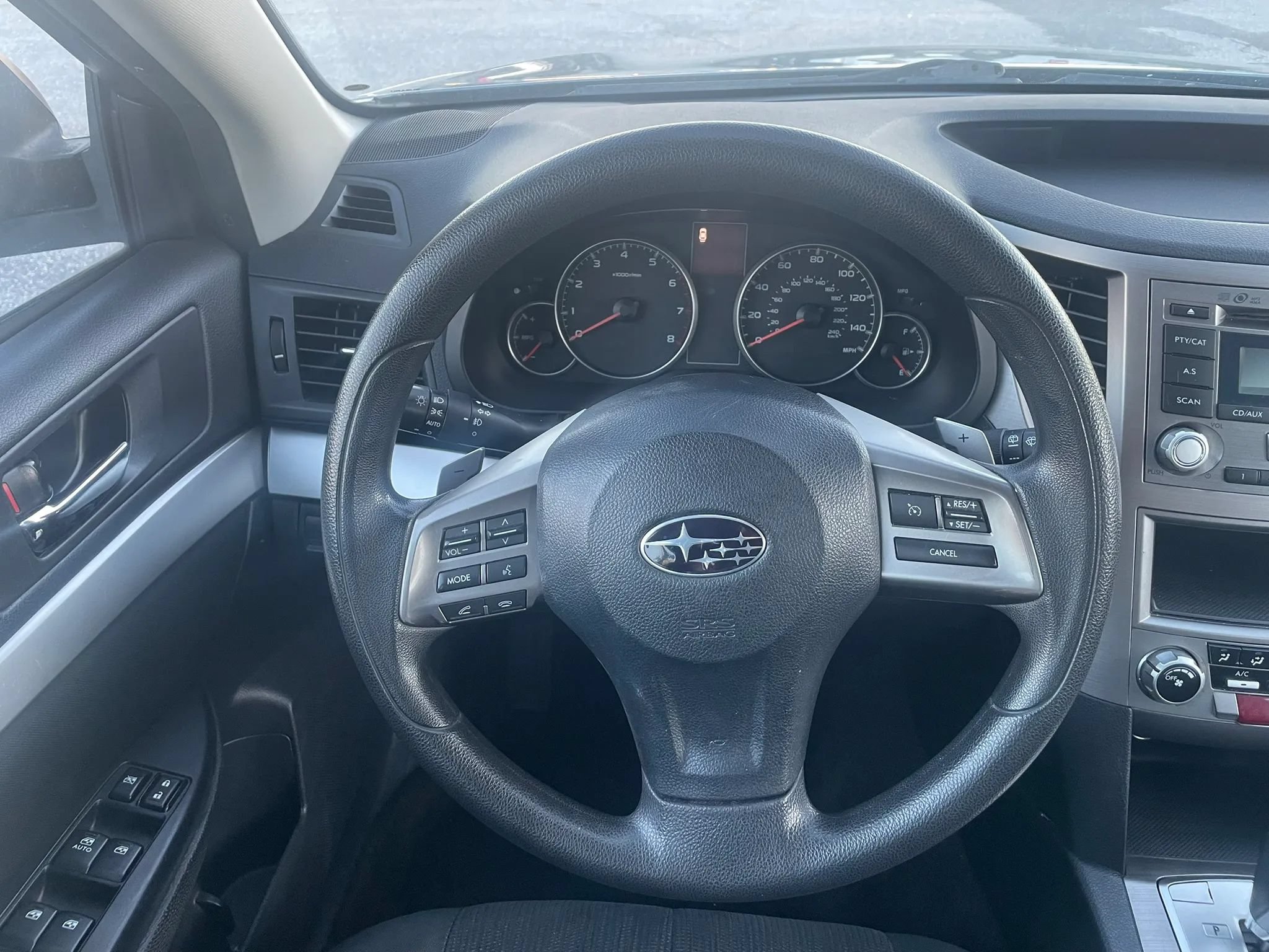 Used 2014 Subaru Outback 2.5i w/ Popular Package #1A AWD/4WD image 11