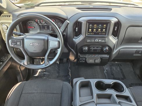 Used 2019 Chevrolet Silverado 1500 Custom Trail Boss w/ Custom Convenience Package image 6