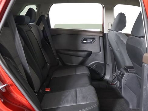 Used 2023 Nissan Rogue SV image 26