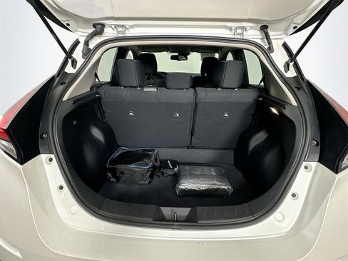 Used 2025 Nissan Leaf SV Plus image 25