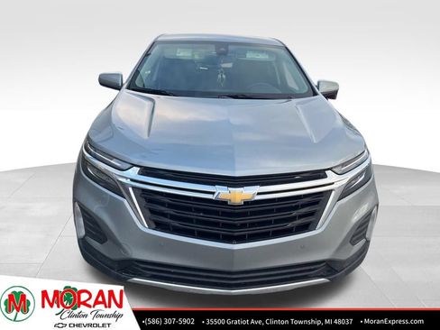 Certified 2024 Chevrolet Equinox LT FWD image 3