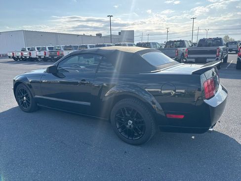 Used 2007 Ford Mustang GT Premium image 8