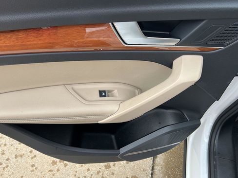 Used 2023 Audi Q5 2.0T Premium Plus image 26