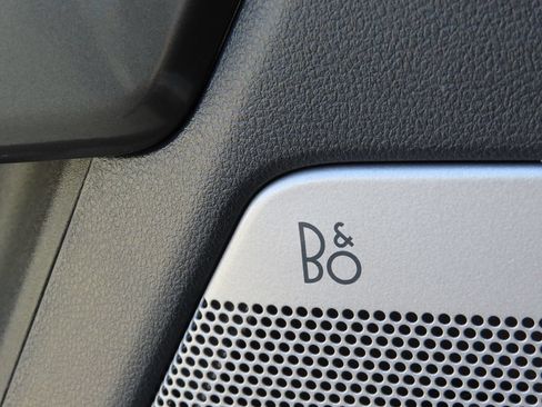 Used 2023 Ford F150 XLT w/ Equipment Group 302A High AWD/4WD image 14