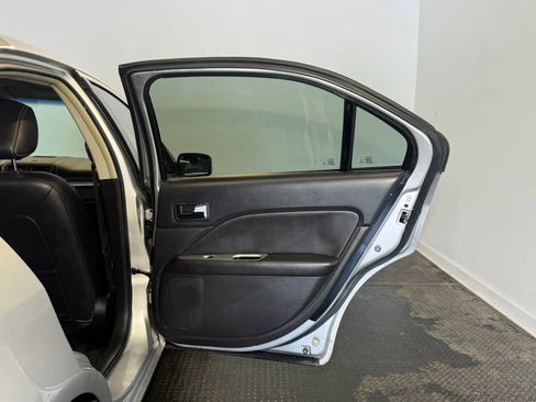 Used 2012 Ford Fusion SEL FWD image 27