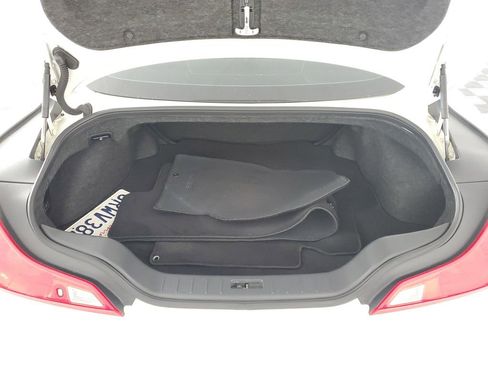 Used 2011 INFINITI G37 Sport w/ Aerodynamic Pkg image 35
