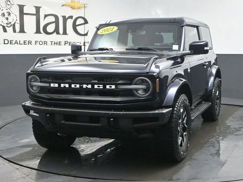 Used 2021 Ford Bronco Outer Banks AWD/4WD image 7