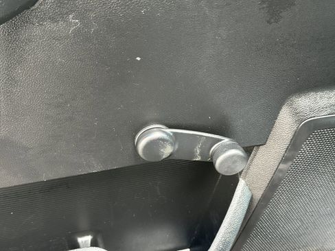 Used 2017 RAM 1500 Express image 12