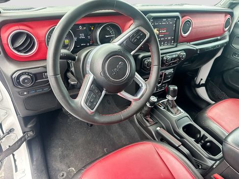 Used 2023 Jeep Wrangler Unlimited Rubicon 4xe AWD/4WD image 10