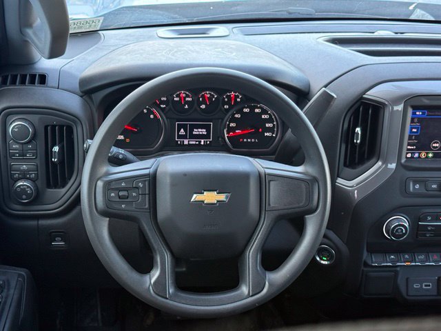 Used 2023 Chevrolet Silverado 1500 Custom AWD/4WD image 29