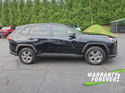 Used 2025 Toyota RAV4 XLE w/ Convenience Package AWD/4WD image 8