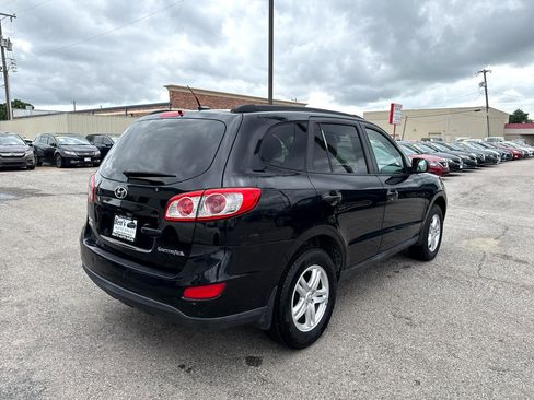 Used 2010 Hyundai Santa Fe GLS image 6
