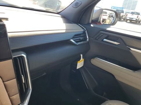New 2026 GMC Acadia Elevation w/ Black Edition FWD image 25
